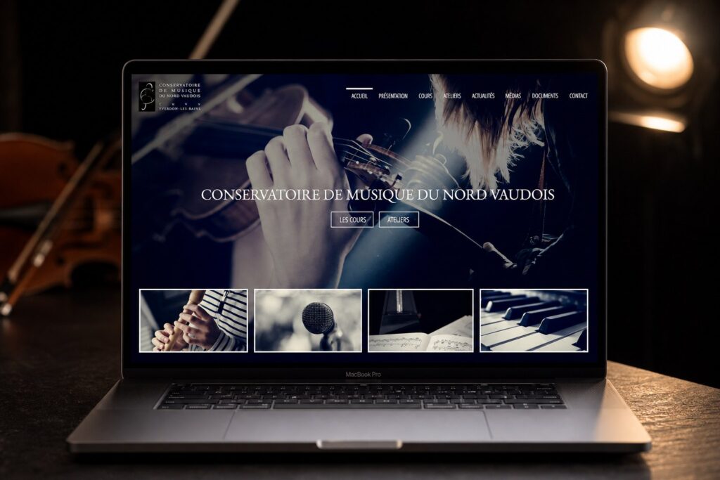 Site internet de CMNV réalisé par Osmose Marketing, présenté sur un ordinateur portable